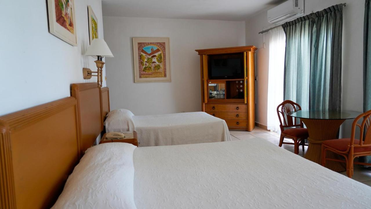 Tropicana Hotel Puerto Vallarta Dış mekan fotoğraf